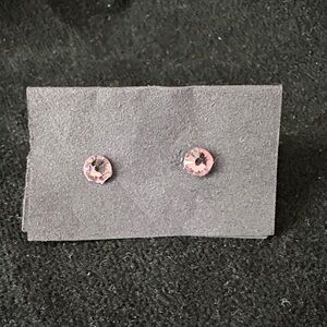 Elegant Pink sparkling crystal Stud Earrings